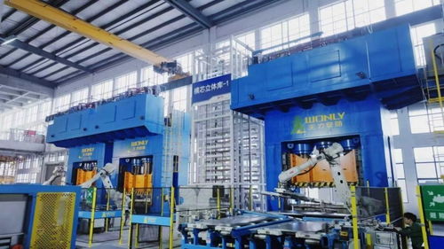 走進行業5G工廠，見證家庭安防科技日啟動 AGV小車引領智能智造新未來